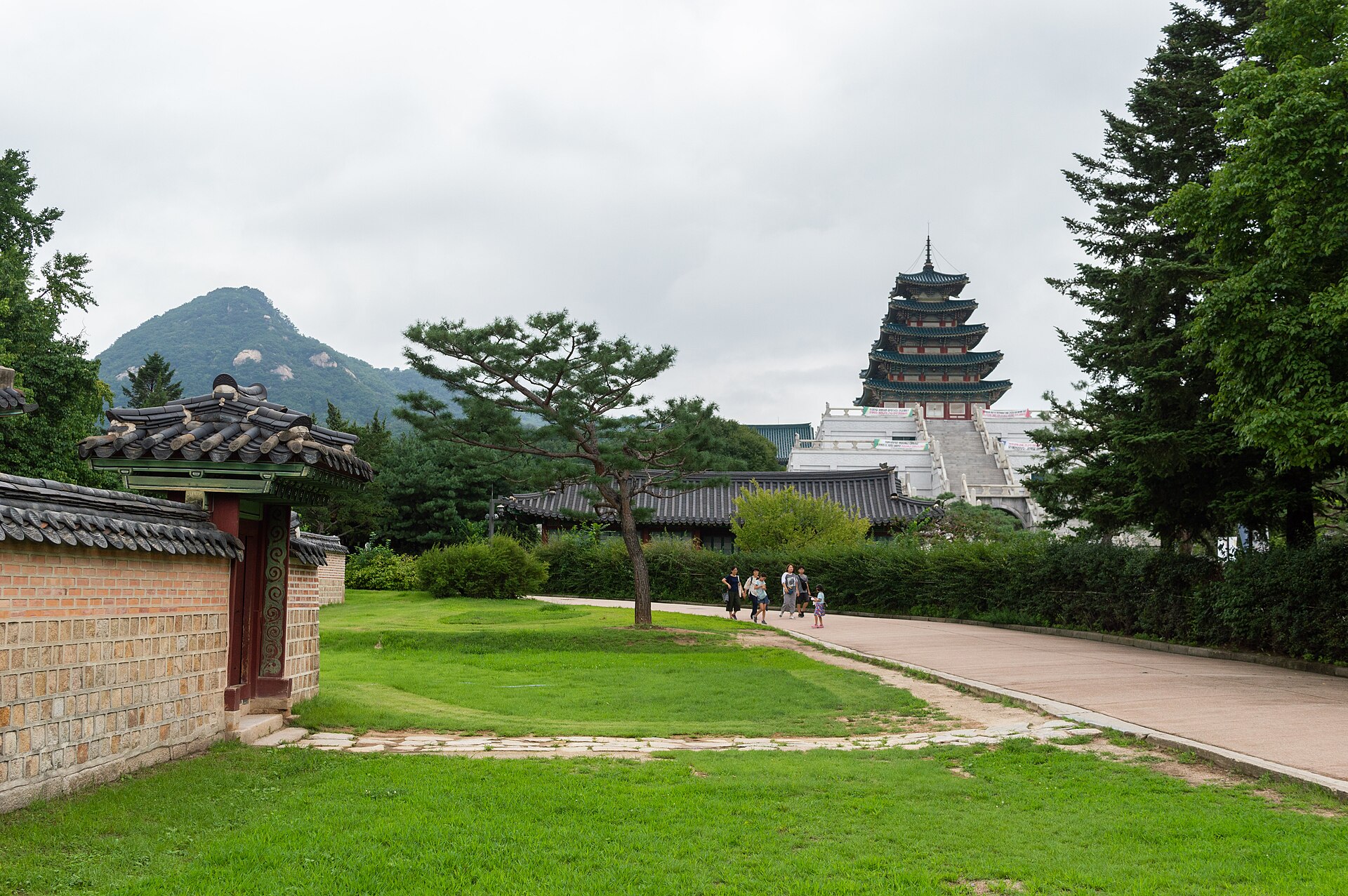 Bugaksan mountain rising behind the National Folk Museum of Korea in Seoul