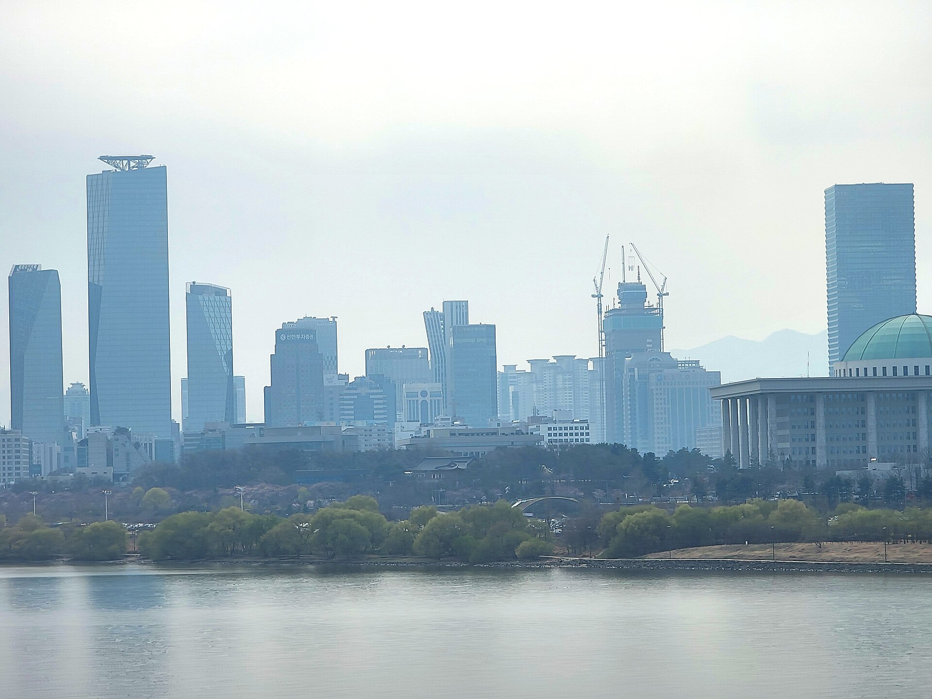 Where to stay in Seoul: Yeouido and the Han River